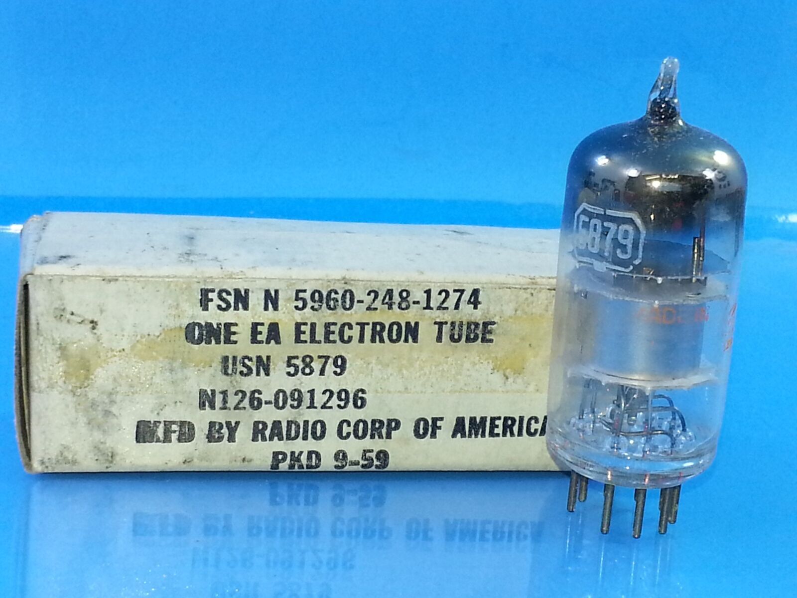 RCA USN 5879 VACUUM TUBE NOS NIB NEW 1959 SINGLE SWEET NOS NIB