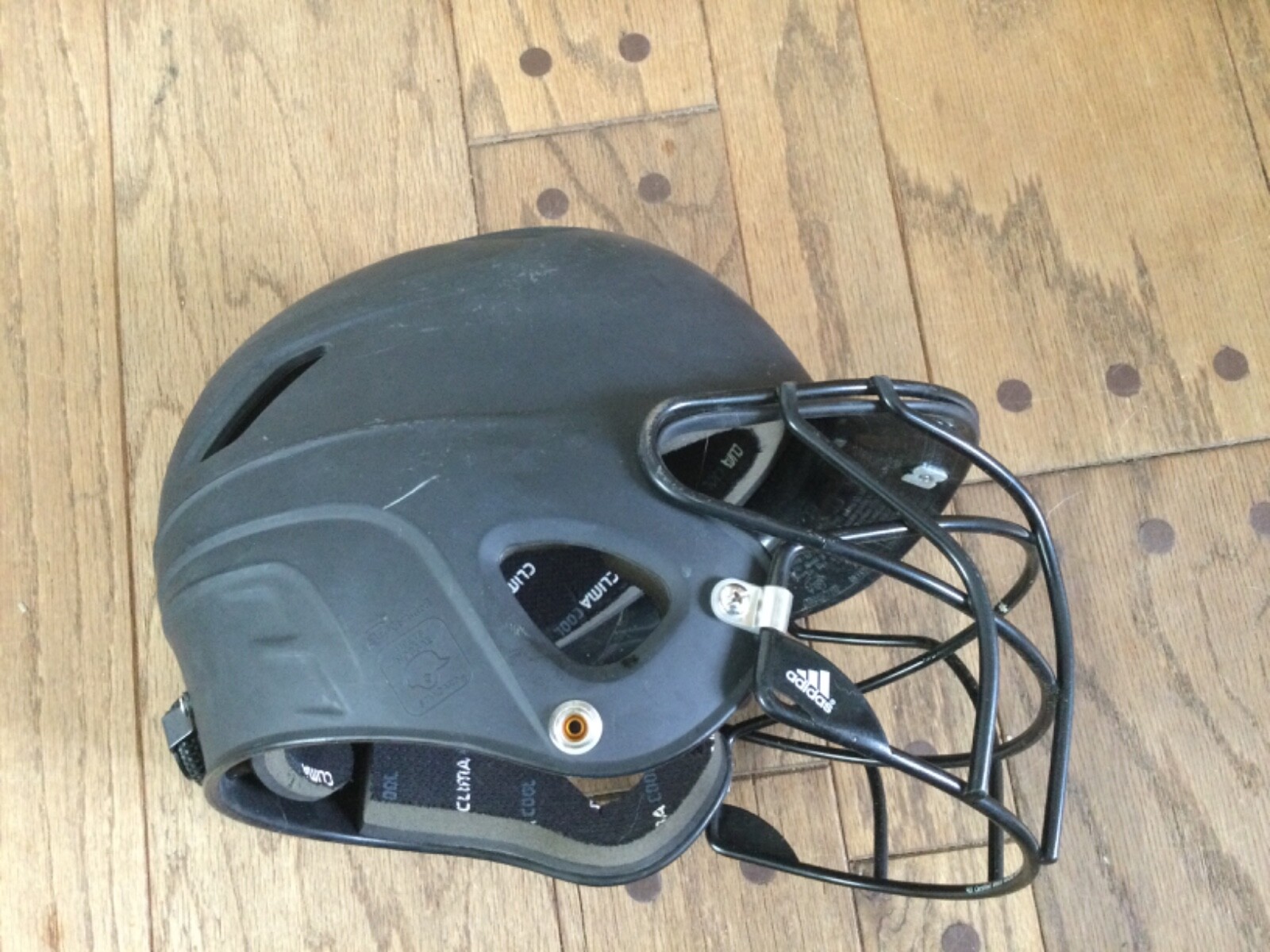 Adidas Incite Climacool BTE00311 Softball Baseball Helmet Mask Cage 6 3/8-7 5/8