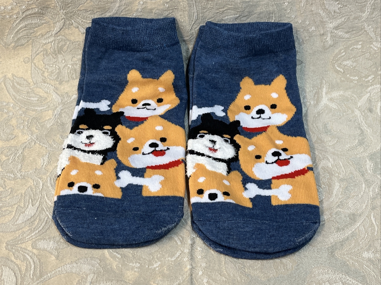 Women's Cute Cartoon Dog Fuzzy Face Pattern Ankle Socks Fashion Sock Set Of 2