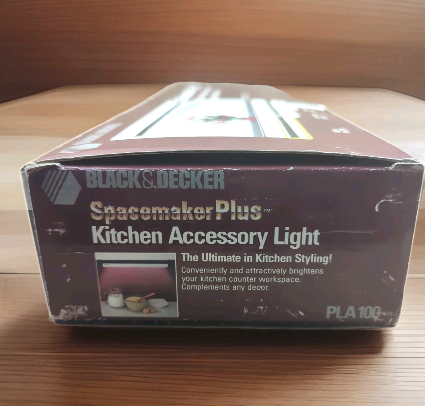 VTG BLACK & DECKER Spacemaker Plus Under Cabinet Light PLA100 1988 NOS Open Box