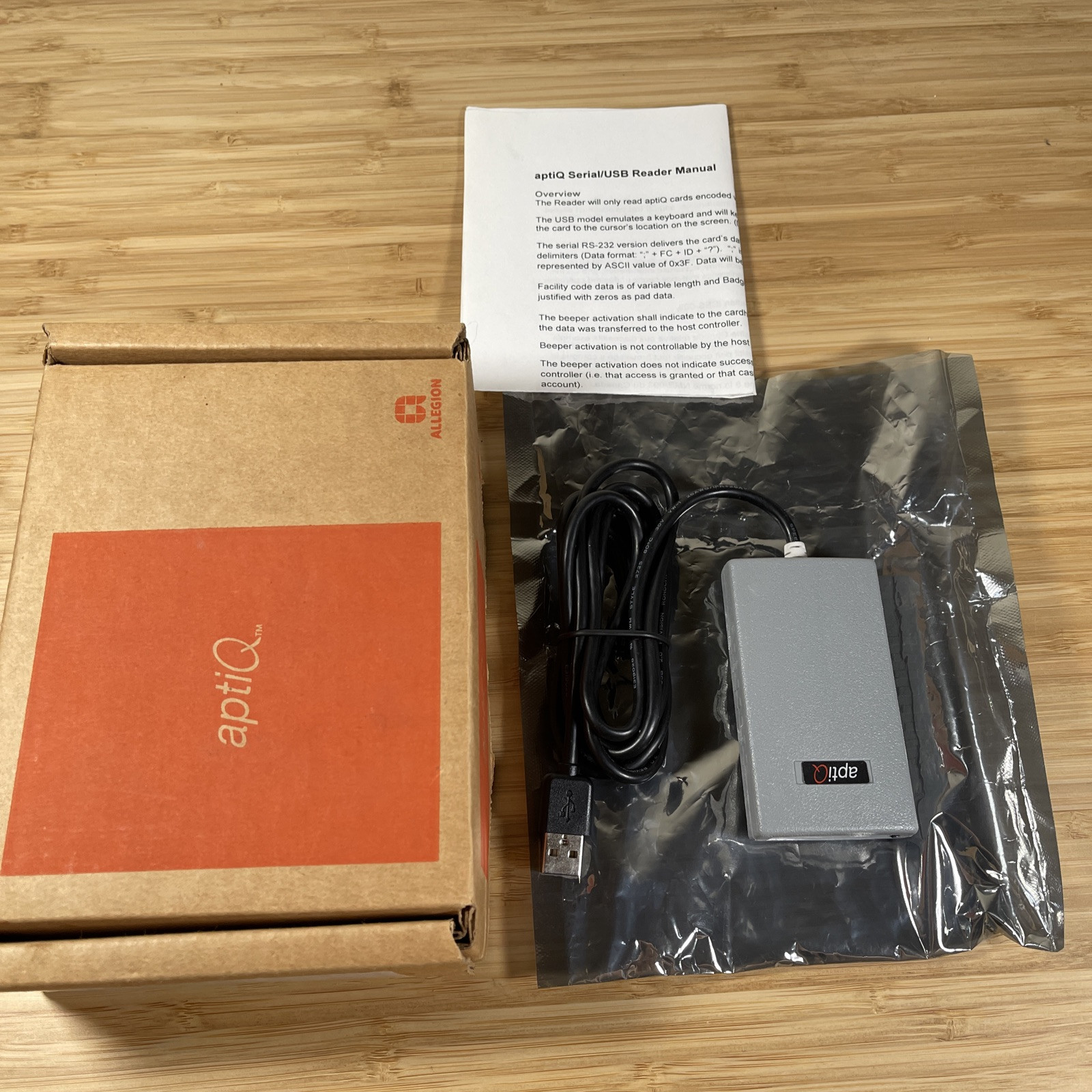 aptiQ Serial Smart Reader SUSB89-24-237034-New Open Box