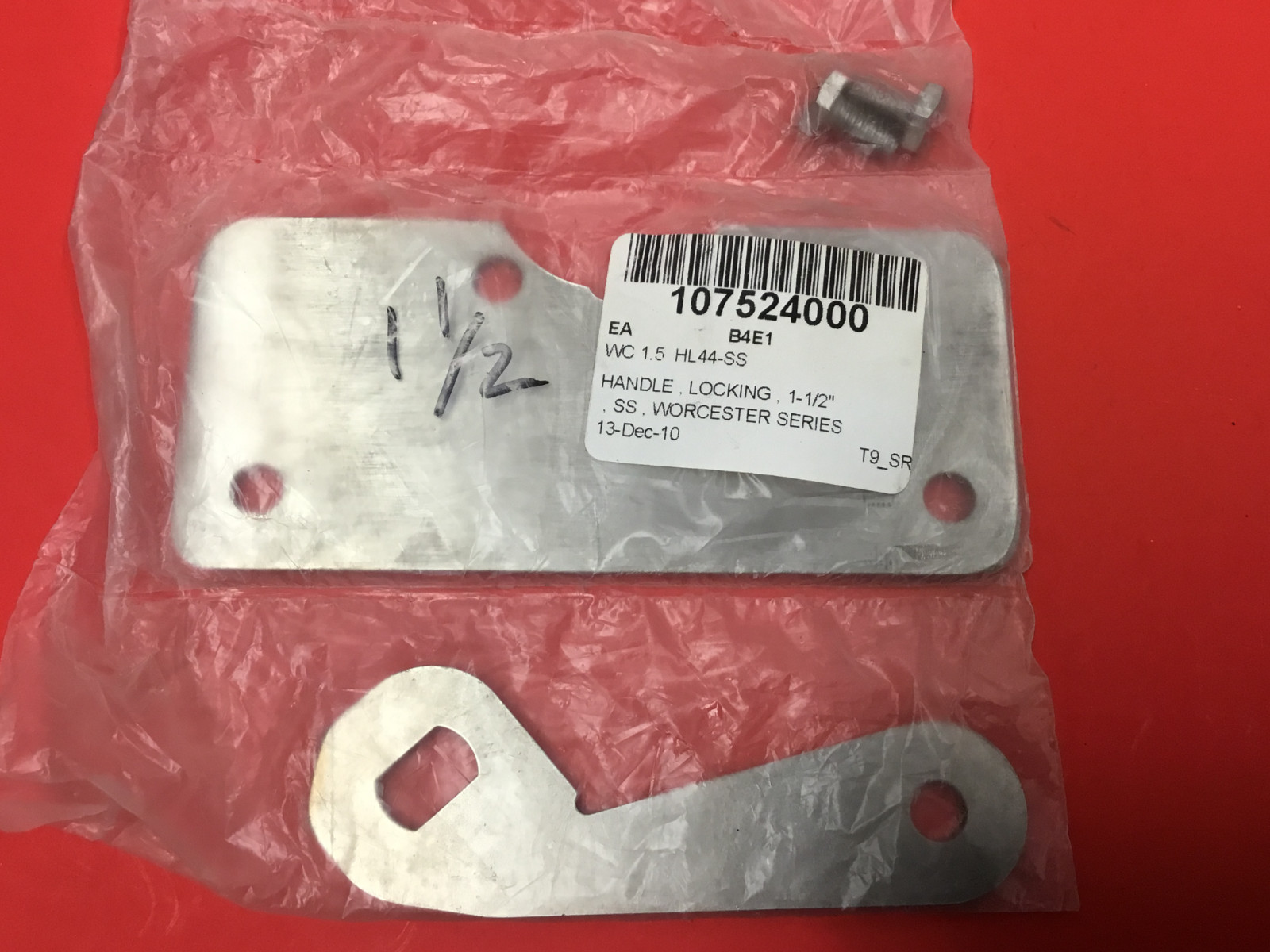 Worcester - HL44-SS - Locking Valve Handle - 1-1/2" - NEW