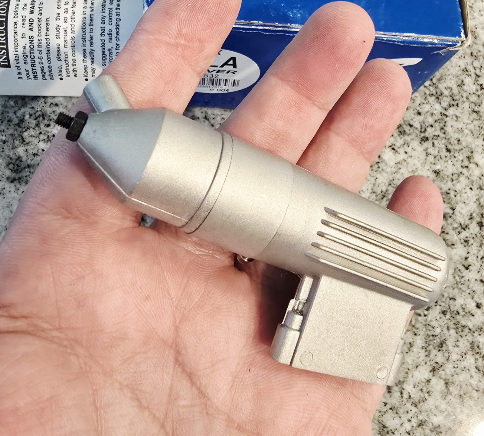 OS MAX 15 LA Nitro RC Engine Glow Motor 11532 & Muffler - Silver W/Extra Stuff