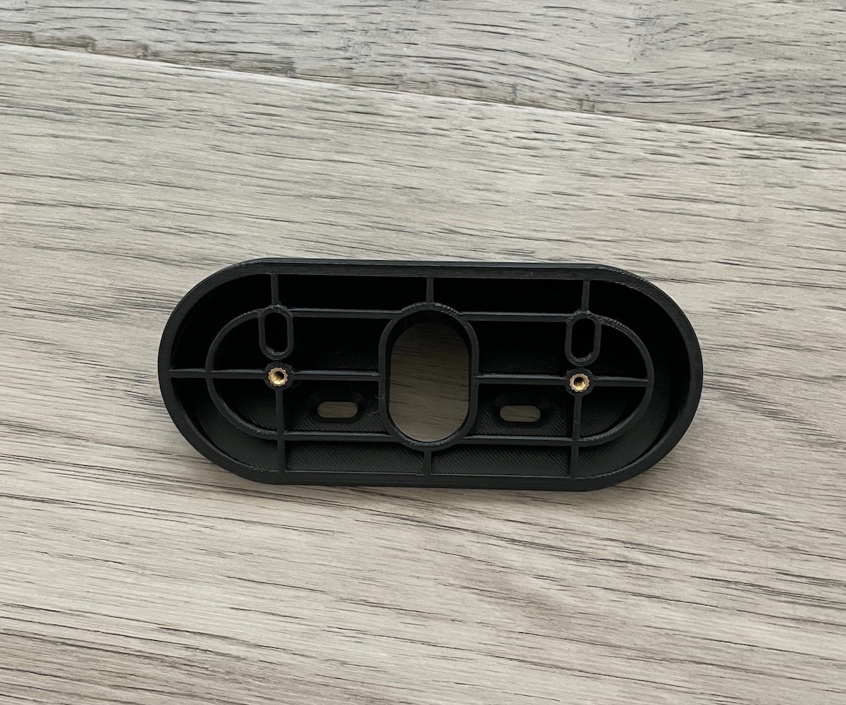 Ubiquiti UniFi Protect G6 180 Dual Camera Wedges with Spacer (Tilt 15º to 70º)