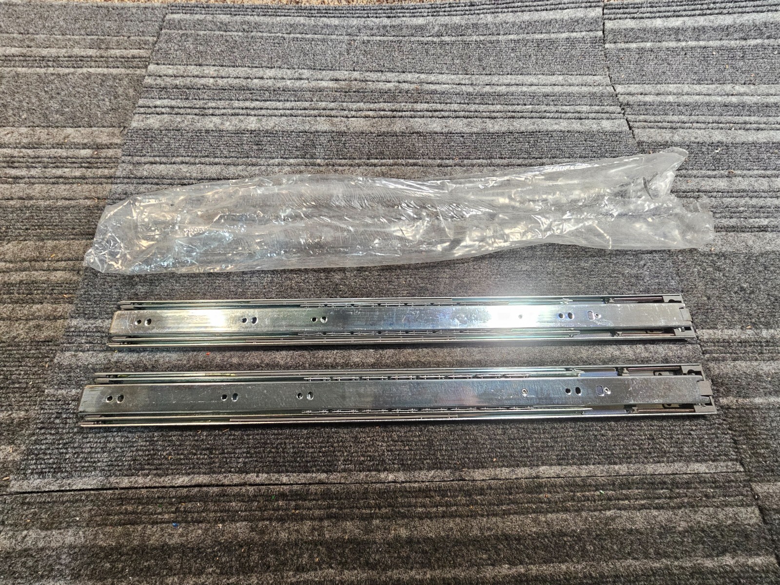 (QTY 4) Drawer Slides 21 Inches Long Full Extension Ball Bearing Stainless Steel