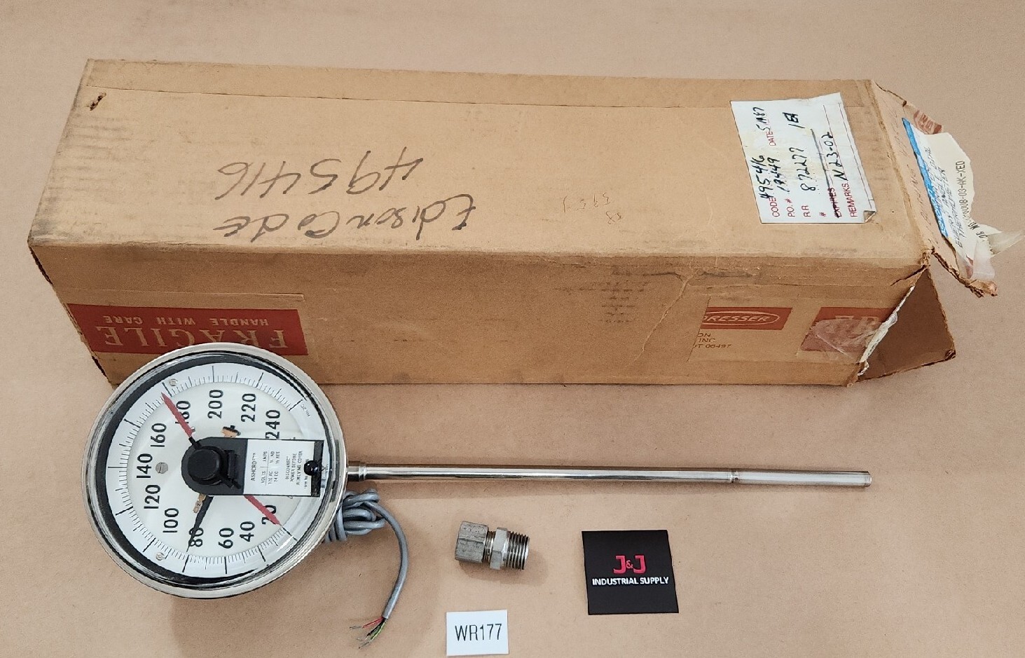 NEW Ashcroft C-600B-03-AK-XED Duratemp Every Angle Thermometer 240°F + Warranty!