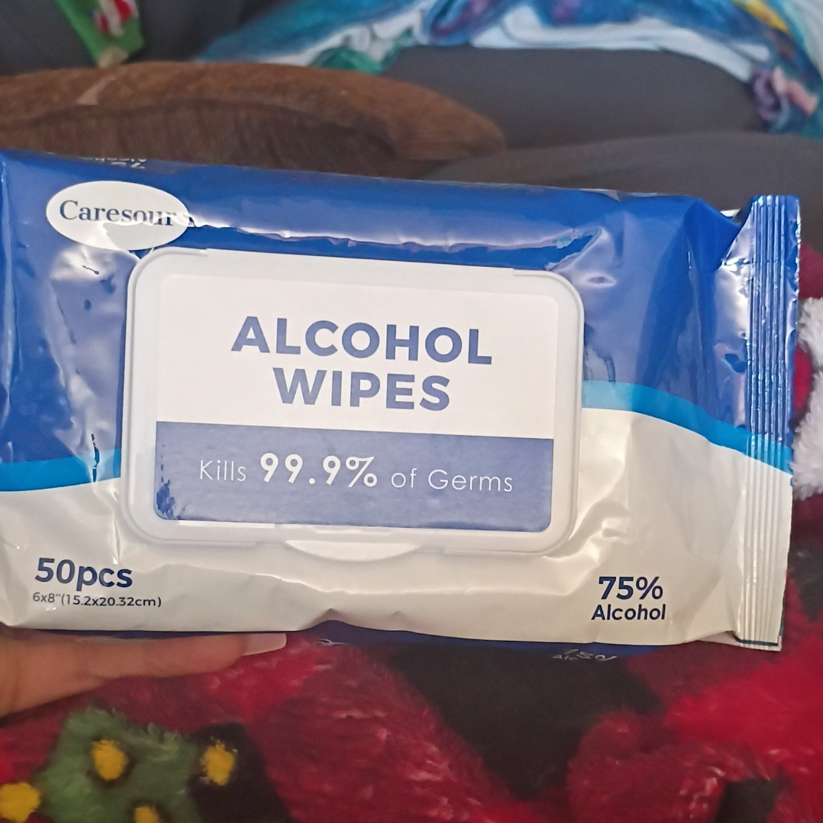 Caresour Alcohol Prep Pads 75% Alcohol 50pcs Kills 99.9% of Germs 6x8 in