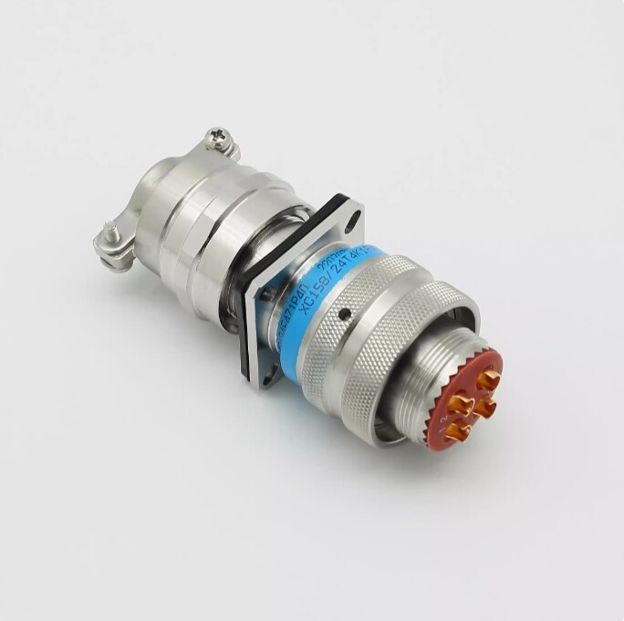 1PCS NEW FIT FOR Circular avionics connector XC158/24F4Z1P40