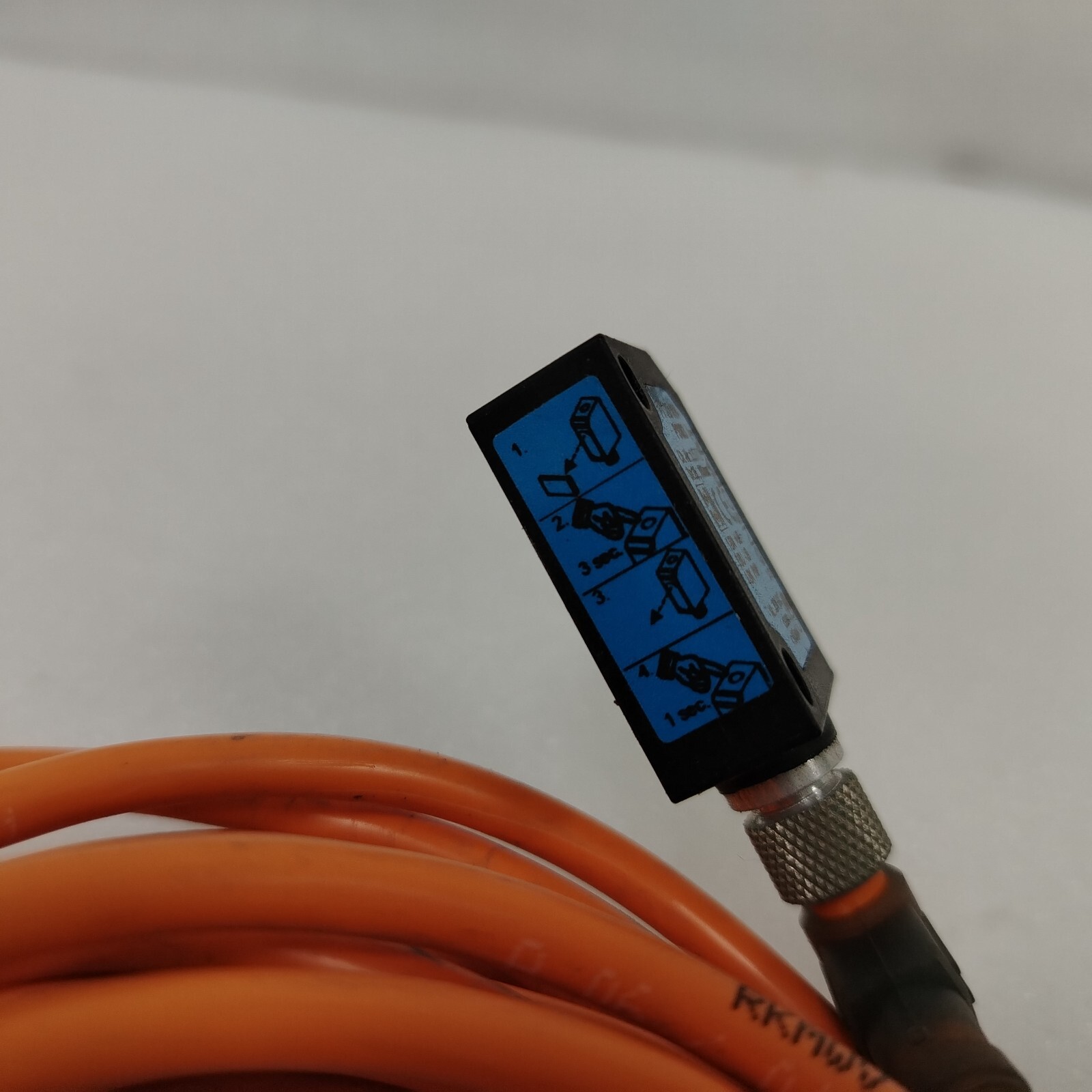 SensoPart FT 20 RH-PSM3 Diffuse Mode Sensor RKMWV 3-06/5 M Cable