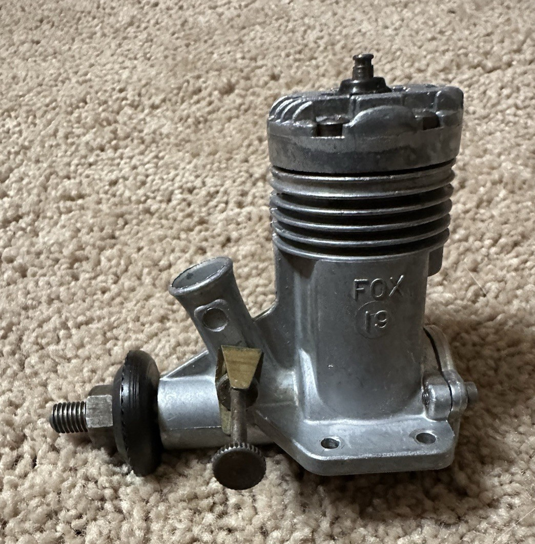 Fox 19 Stunt .19 2-Stroke Glow/Nitro Model Airplane Aircraft Engine