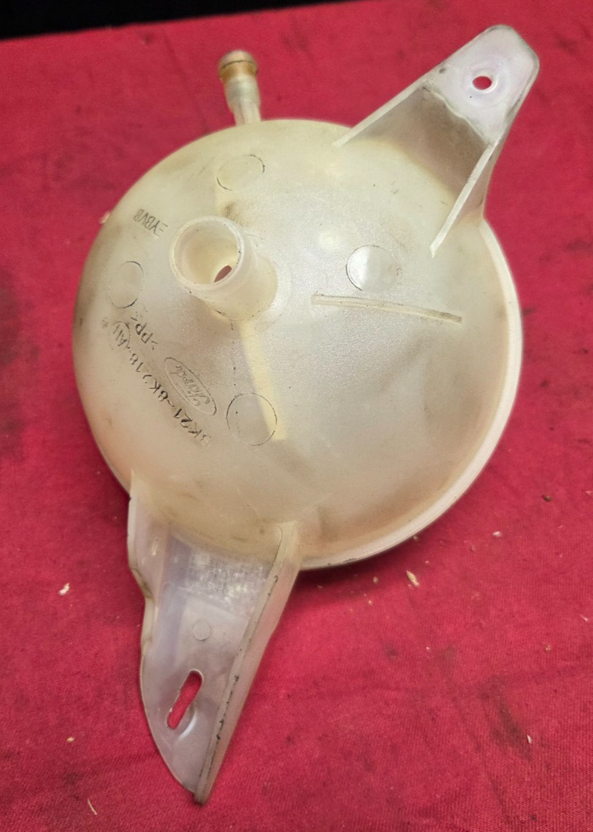 FORD COOLANT EXPANSION OVERFLOW TANK RESERVIOR , BK21-8K218-AH