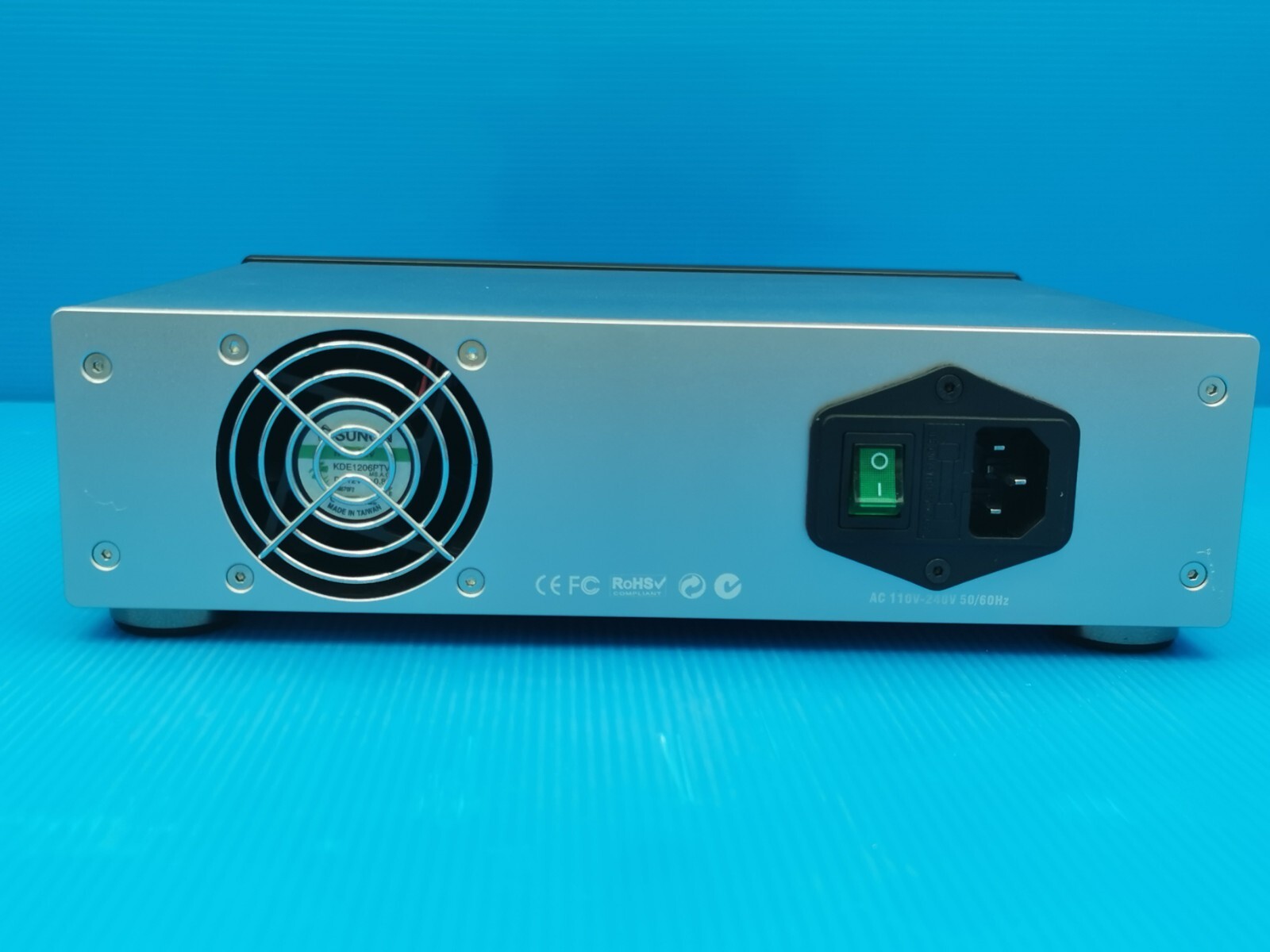 MAXLUM 10 Light Source 100W LED
