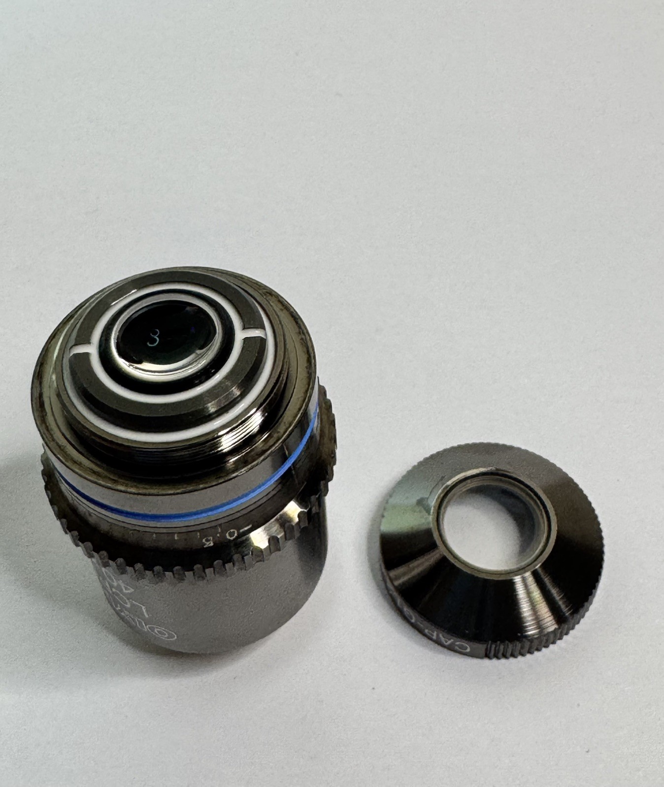 Olympus LCPlanFl 40×/0.60 ∞/0 Microscope Objective Lens-Correction Collar RMS