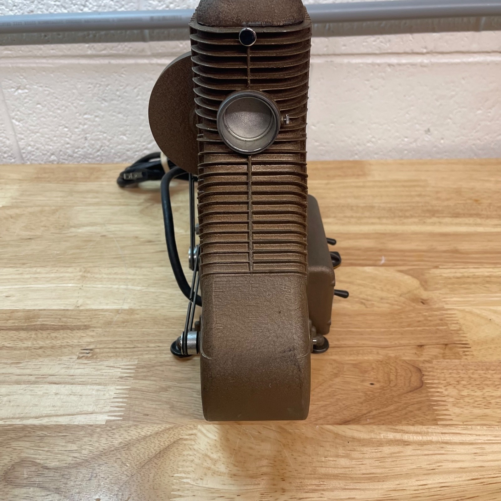 Universal Model PC-500 8mm Film Projector
