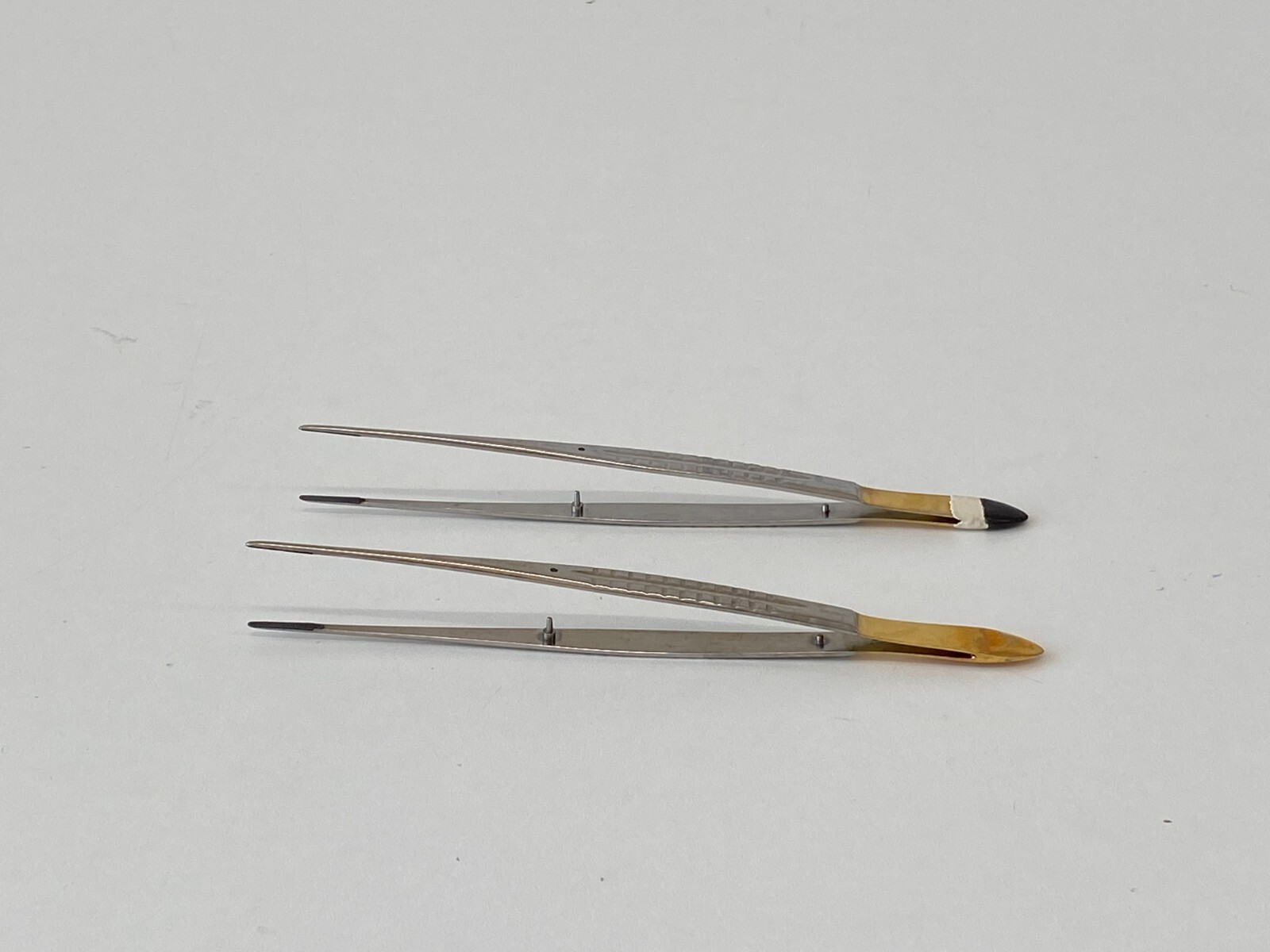 L35: Lot of 2 Weck 640515 Forceps