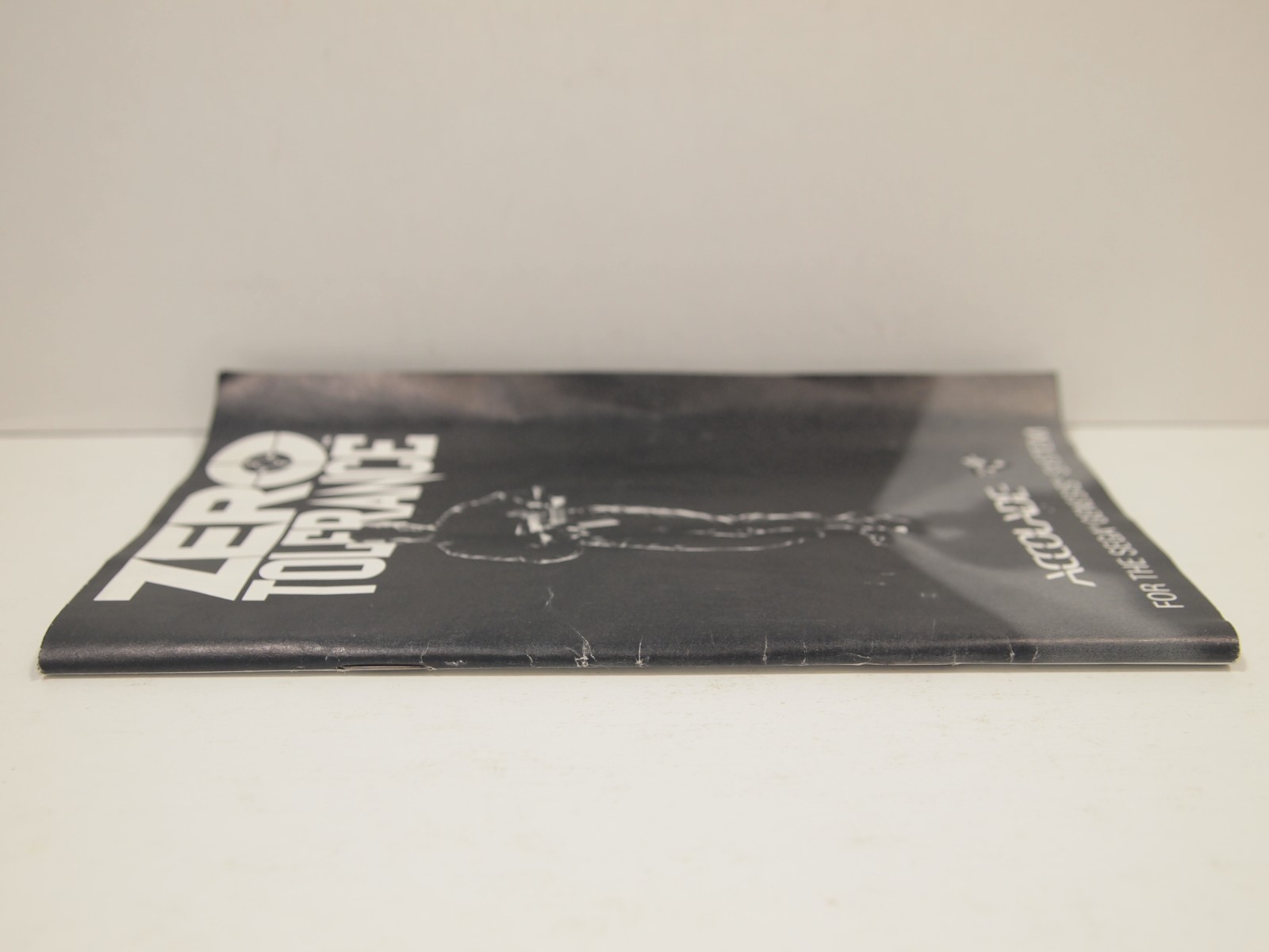 Zero Tolerance (SEGA Genesis) Authentic MANUAL ONLY