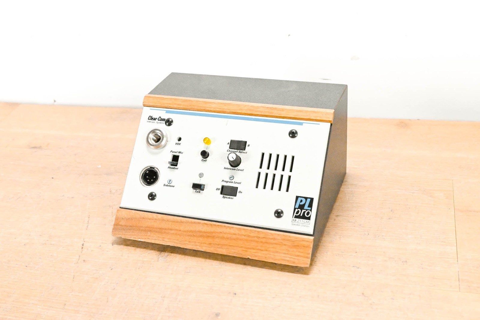 Clear-Com KB-211GM Two-Channel Speaker Station CG01QN5