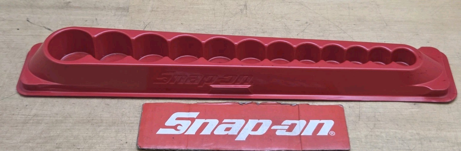 Snap On PAKTY225-Magnetic Tray For 214SIMFMYA-3/8" Dr 12pc SAE Deep Imp Skt Set
