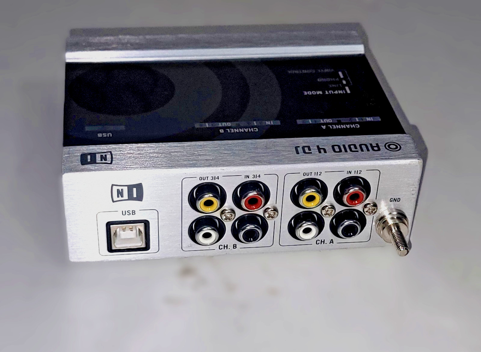 Native Instruments Audio 4 DJ USB Sound Card Audio Interface Preowned Condition