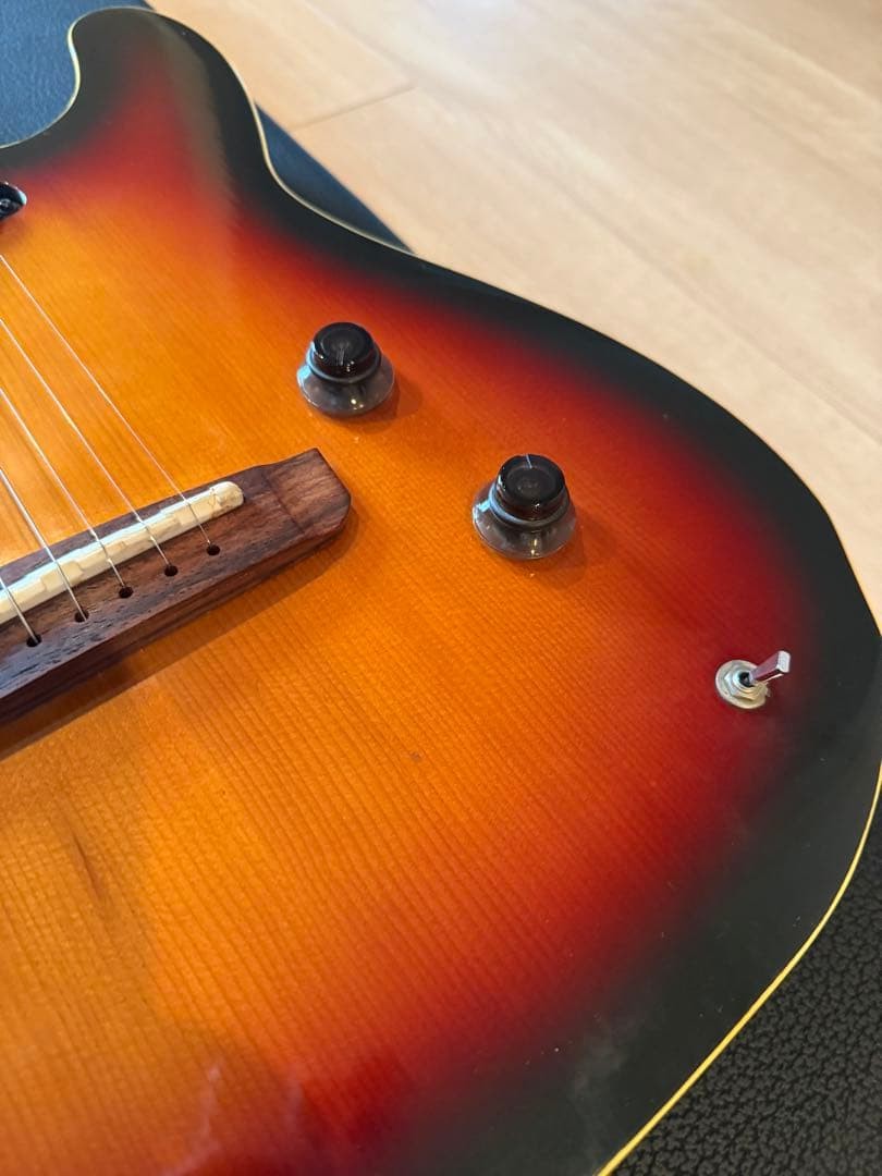 Fender Tlac-100 Hard Case Included 92