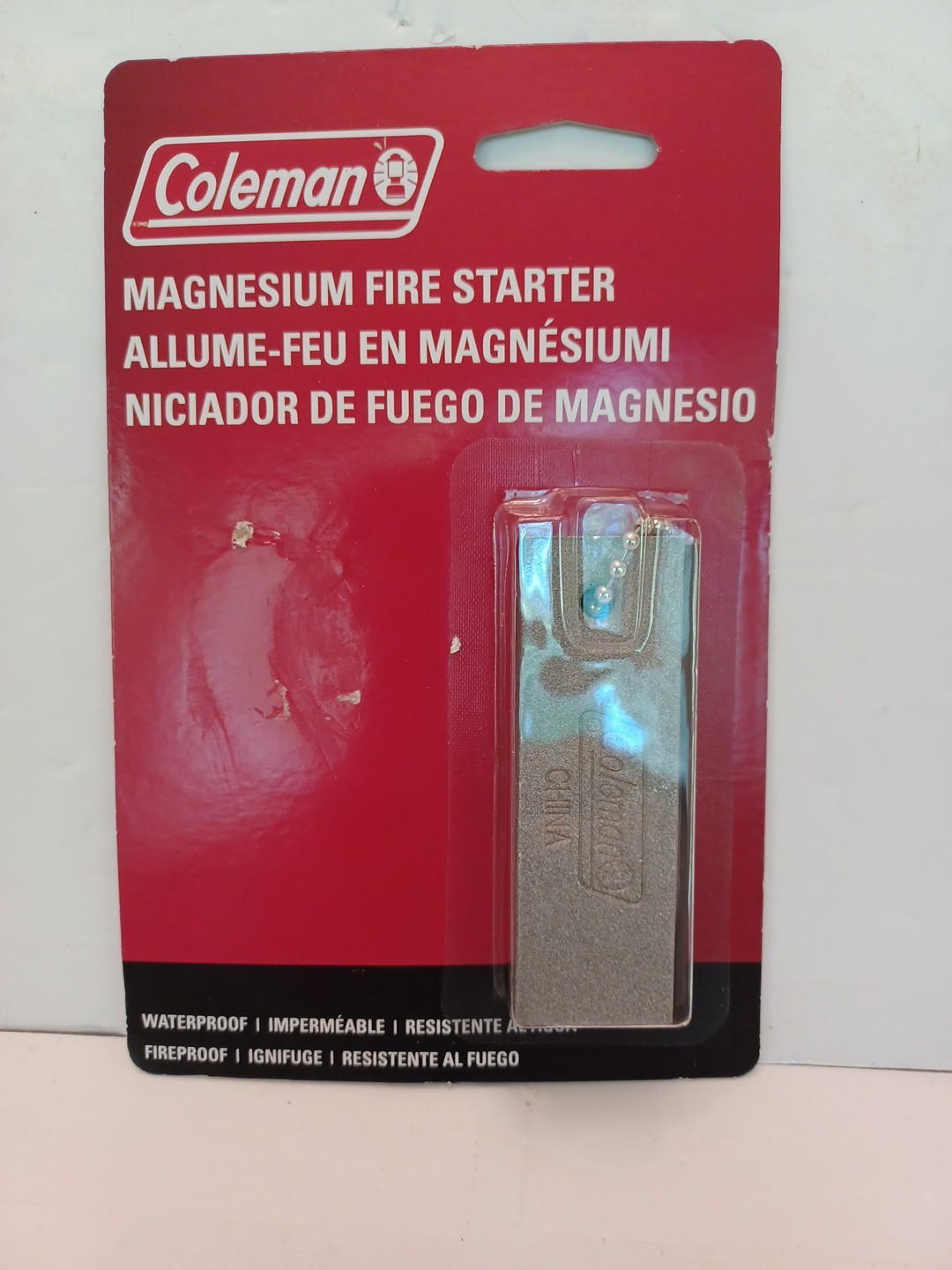 Coleman Pocket-Size Compact Waterproof Magnesium Fire Starter NEW IN PACK