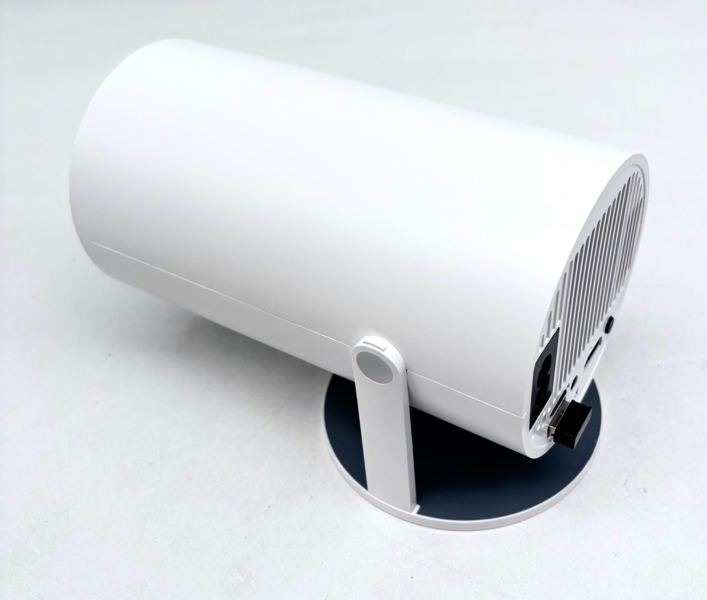 Ultra High Definition 2.4G Wireless High Dynamic Range Game Projector