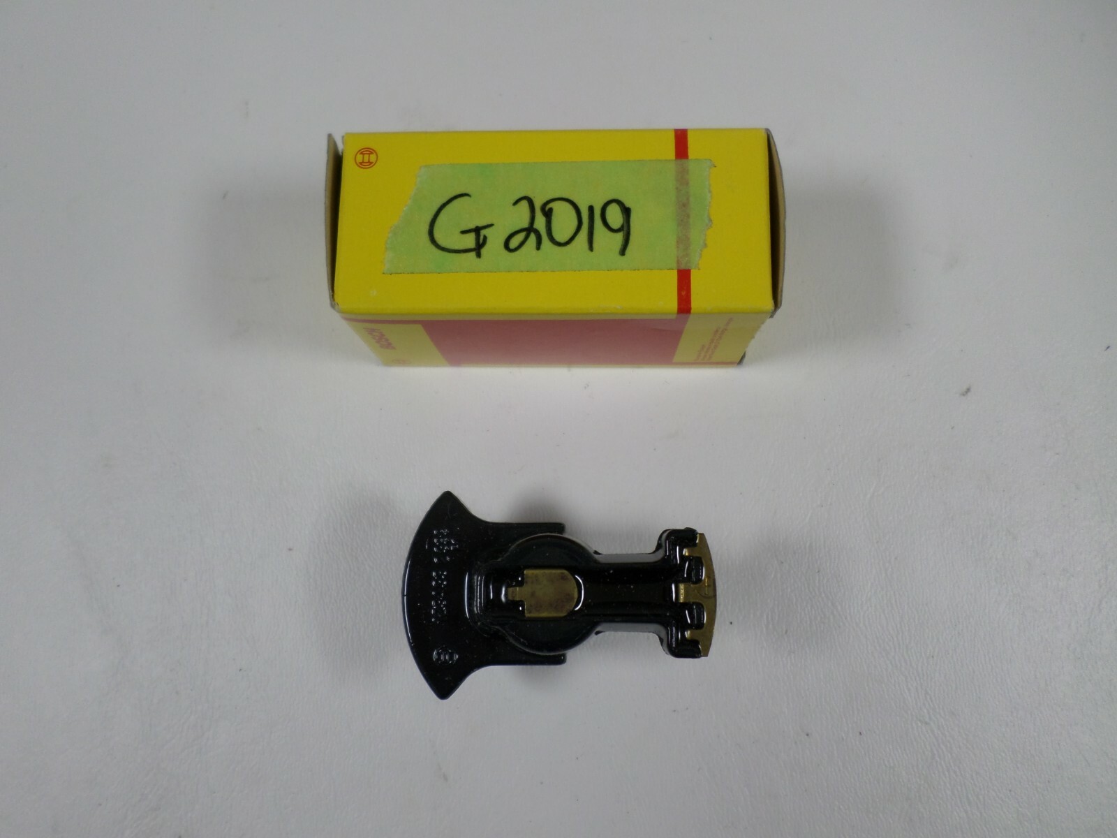 RARE NOS - Genuine Bosch Distributor Rotor - Part # - 04188