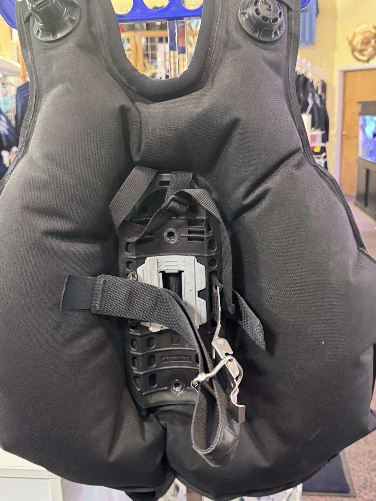 ScubaPro Nighthawk BCD Size XL
