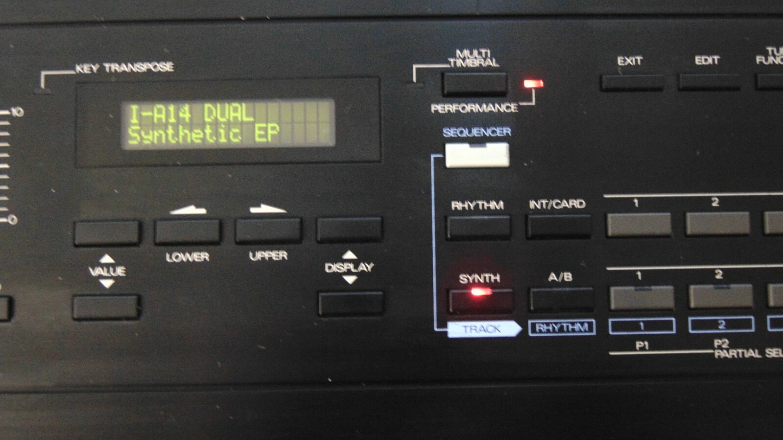 Roland D-20 Multi Timbral Linear Synthesizer Multi Track Sequencer Keyboard