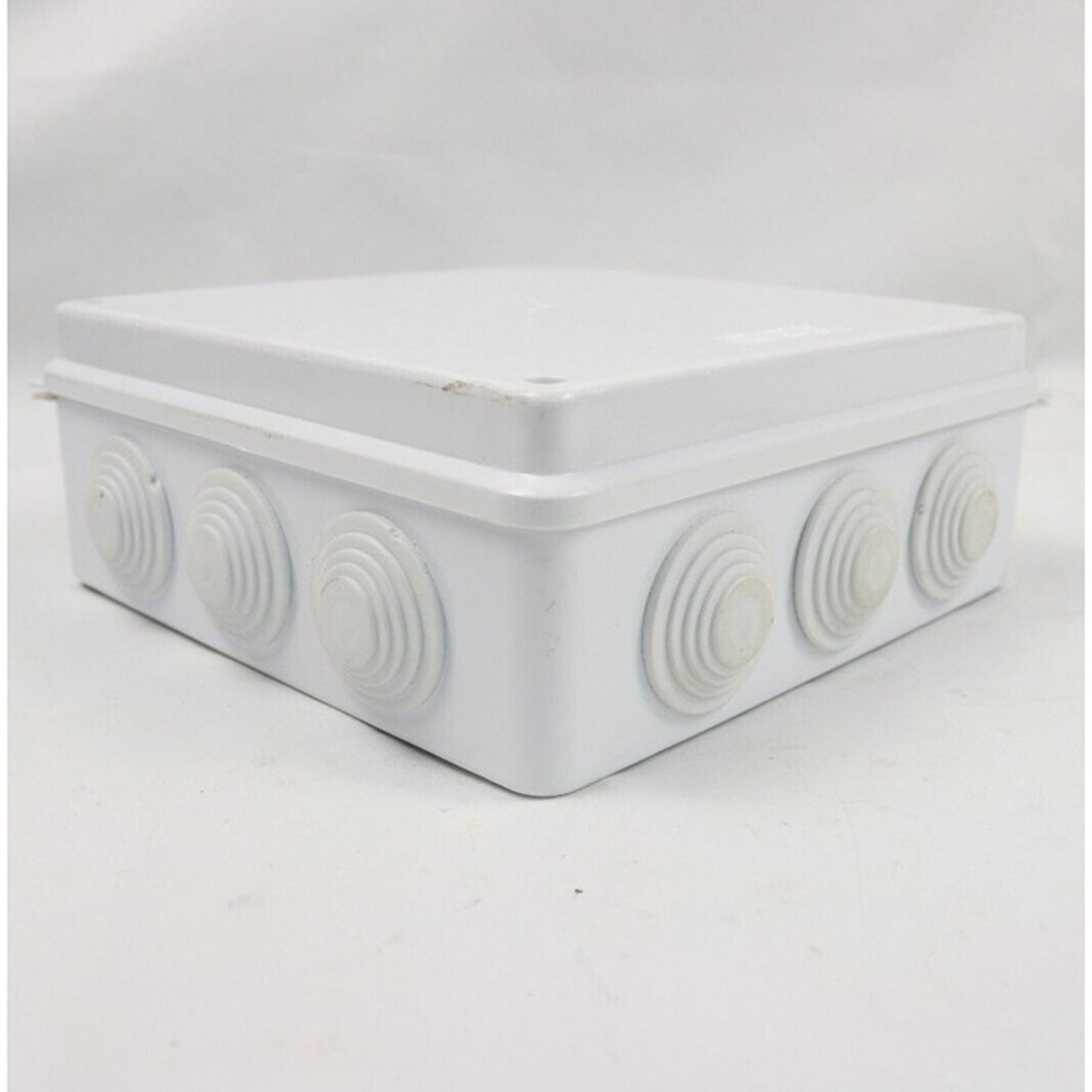 Junction Box, IP65 Waterproof and Dustproof, Universal Electrical Enclosure