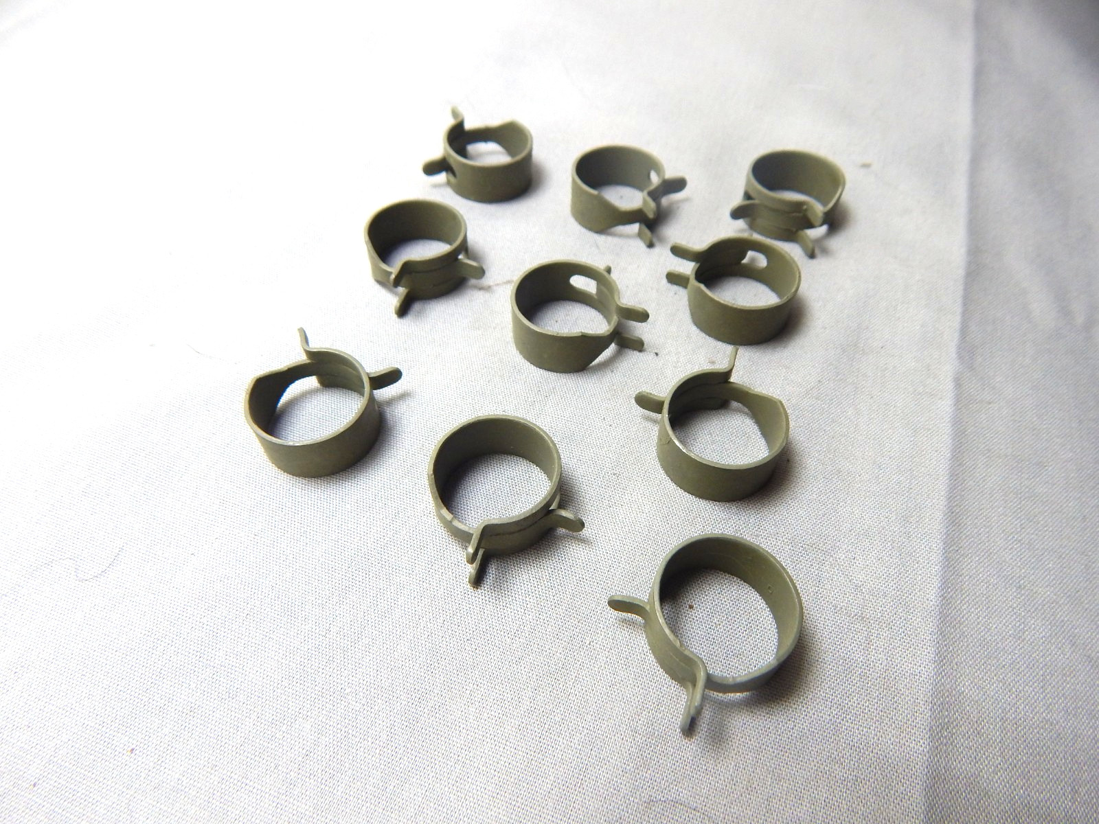 5/8" SPRING HOSE CLAMPS