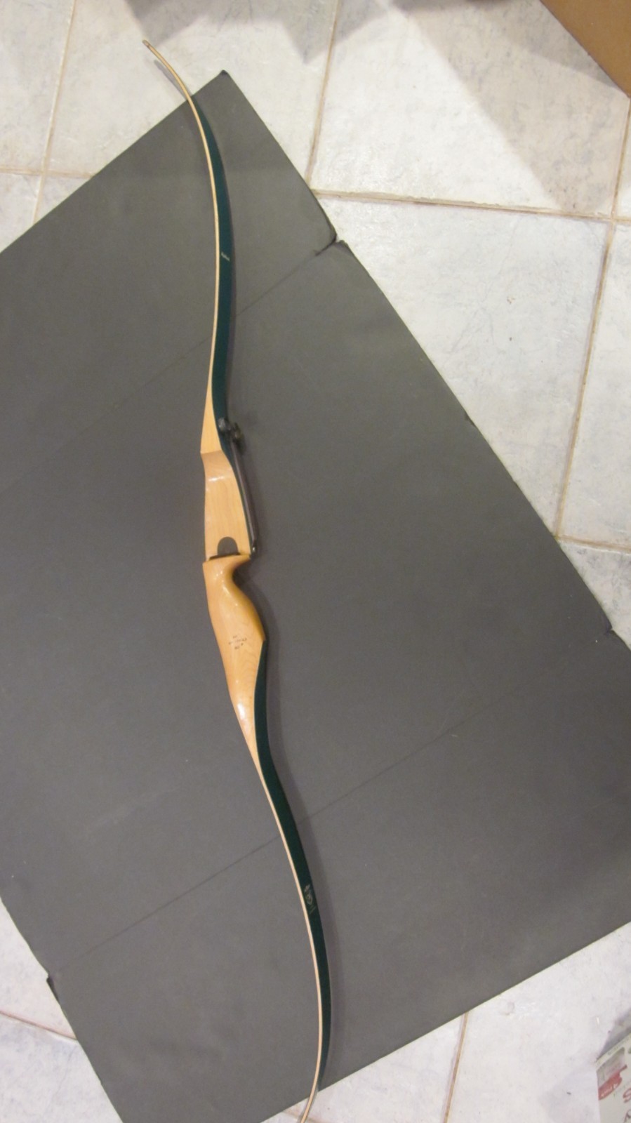 AMF NIGHTHAWK ARCHERY BOW RECURVE 60" NA- 10023 30#