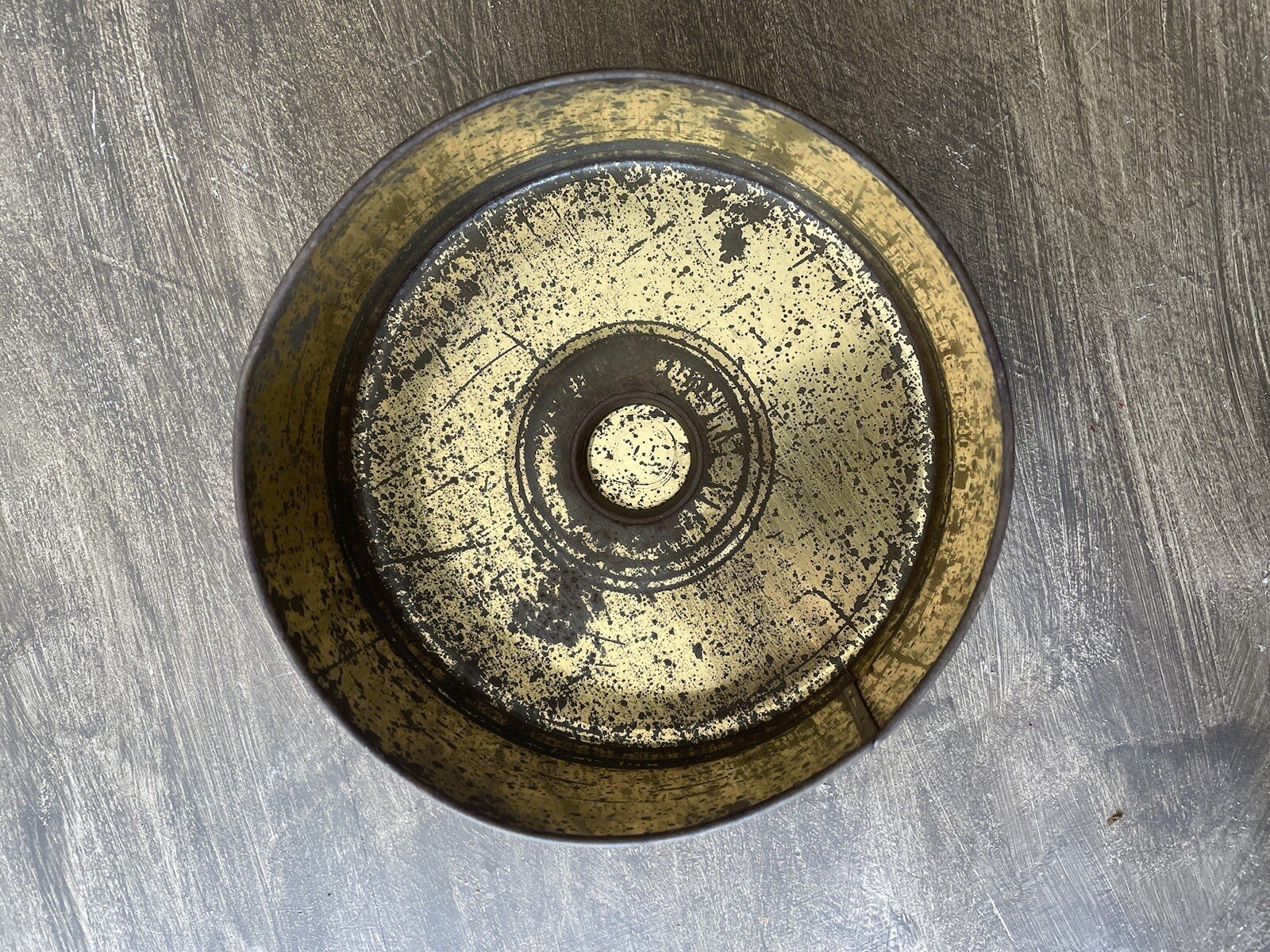 Vintage Metal Bisquit Tin
