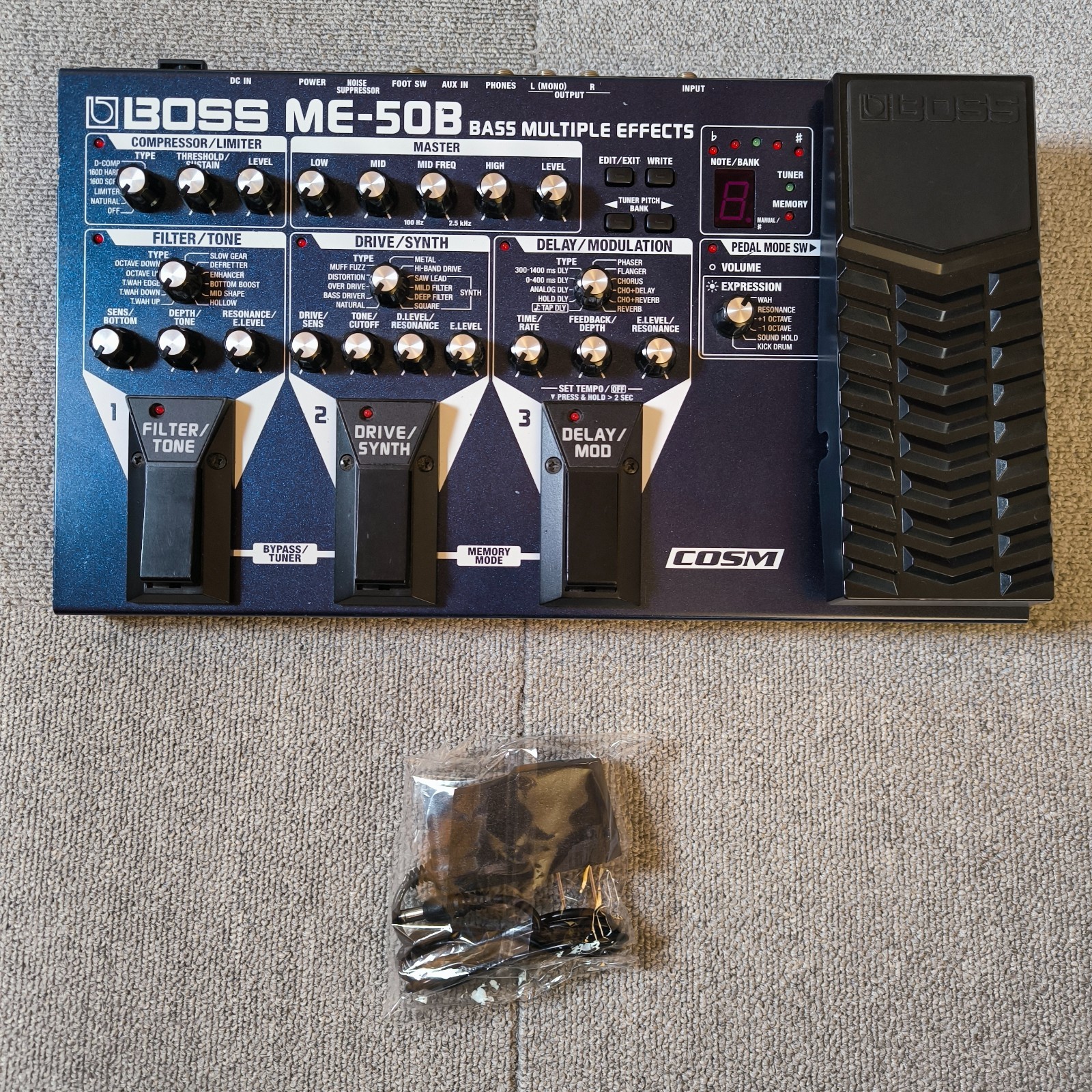 BOSS ME-50B Bass Effects Pedal Multi-Effects Unit Pedal Used AC Adapter From JP