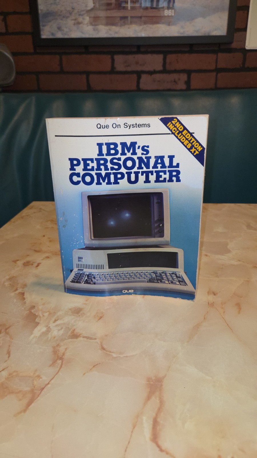 Vintage IBM Personal Computer Book 2nd Edition Includes XT Que On Systems PC...