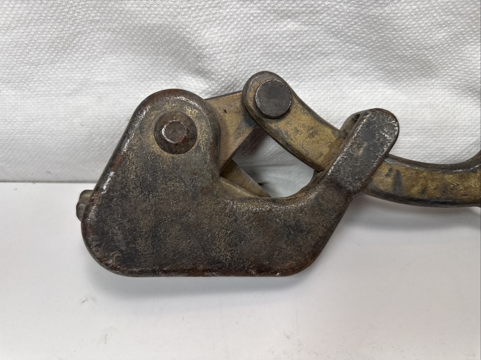 Klein Tools Grip Cable Puller, 8,000 lbs. Good Condition