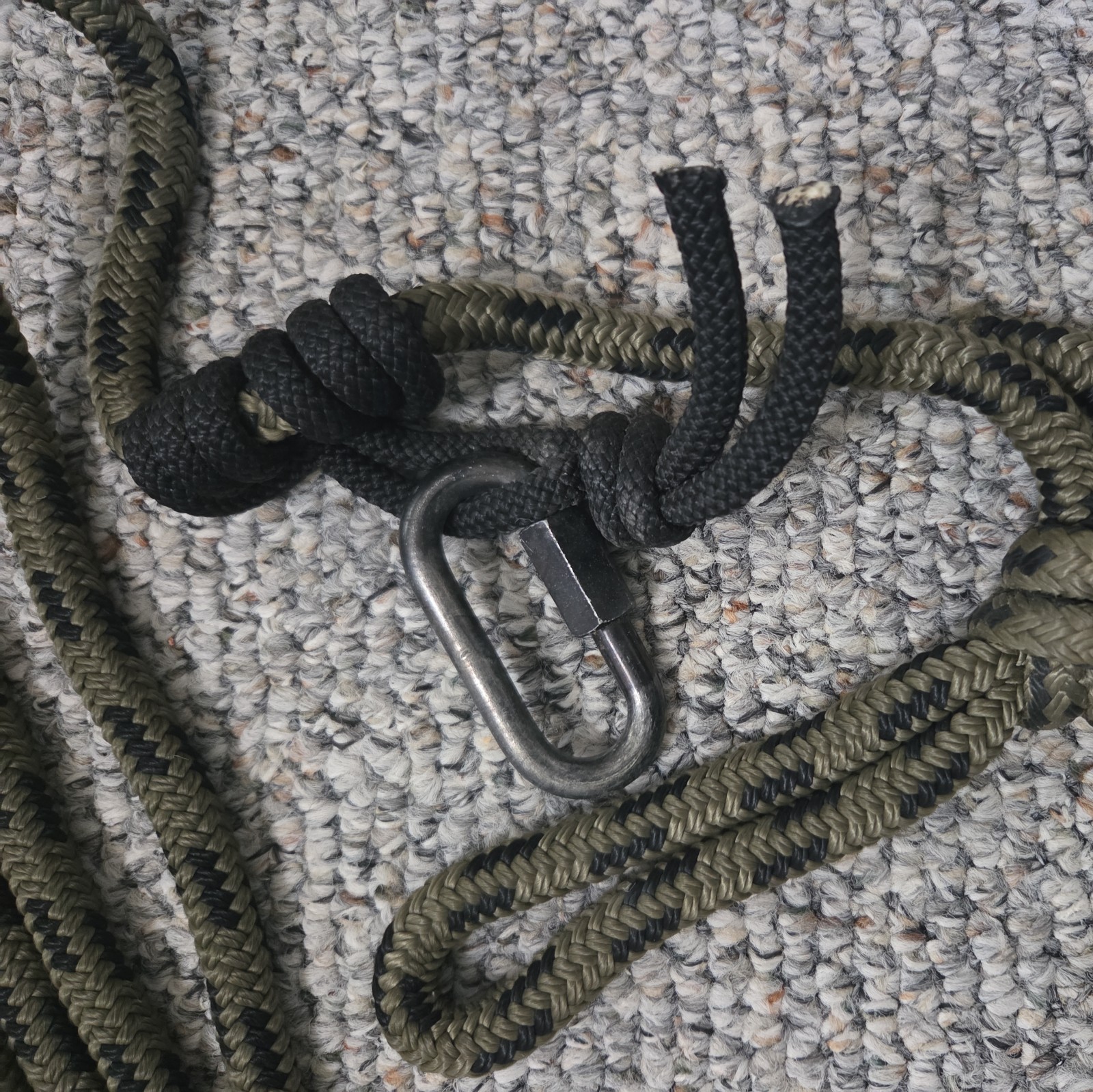 API outdoors. Lifeline never used 25 foot long.