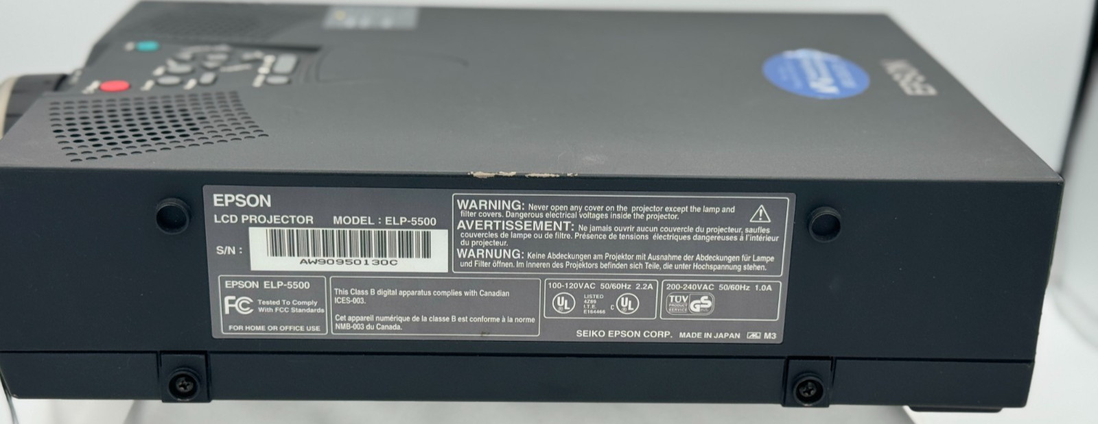 Epson LCD Projector Model: ELP-5500 - Case Included - Tested