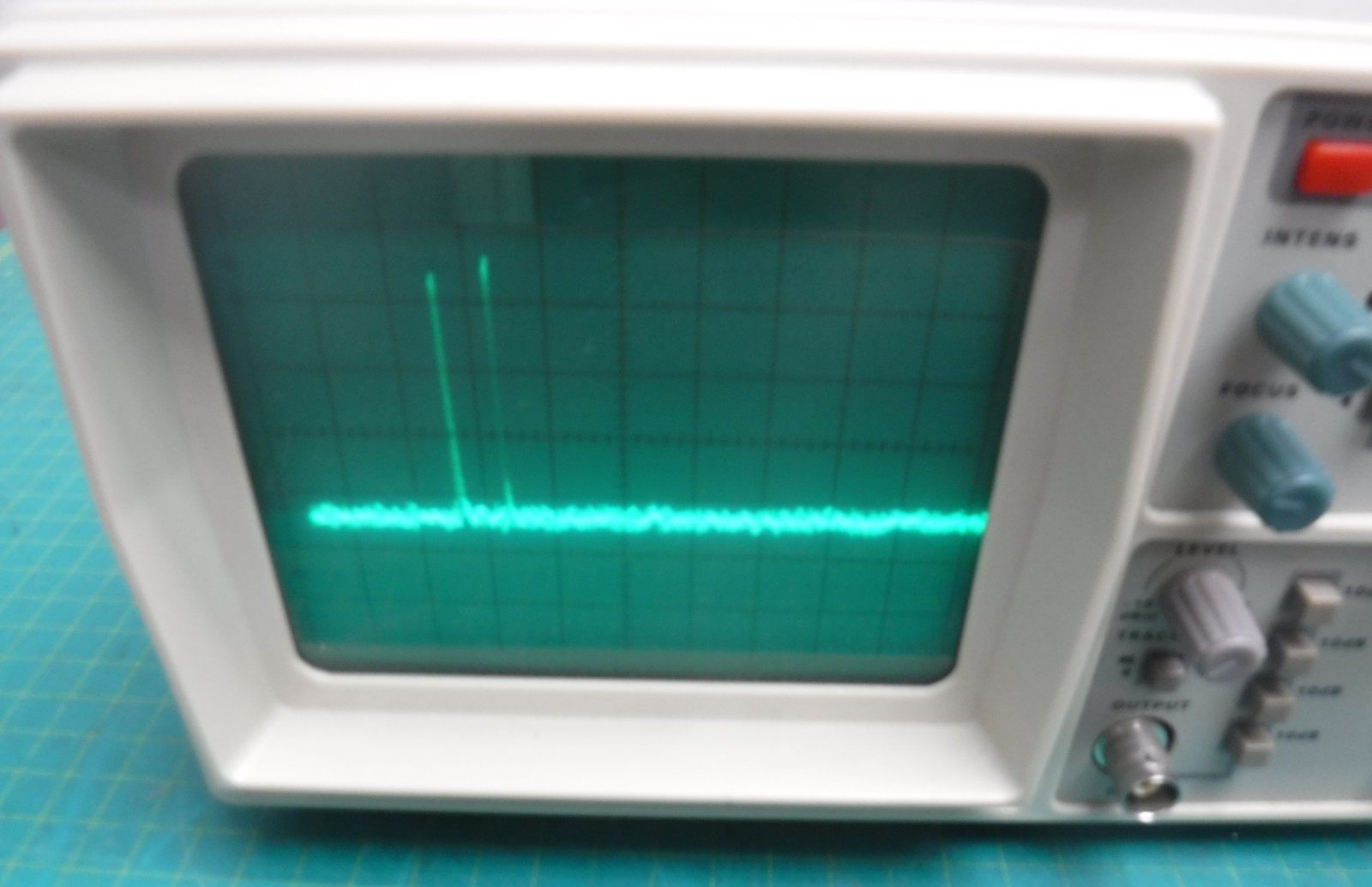 BK Precision 2630 Spectrum Analizer