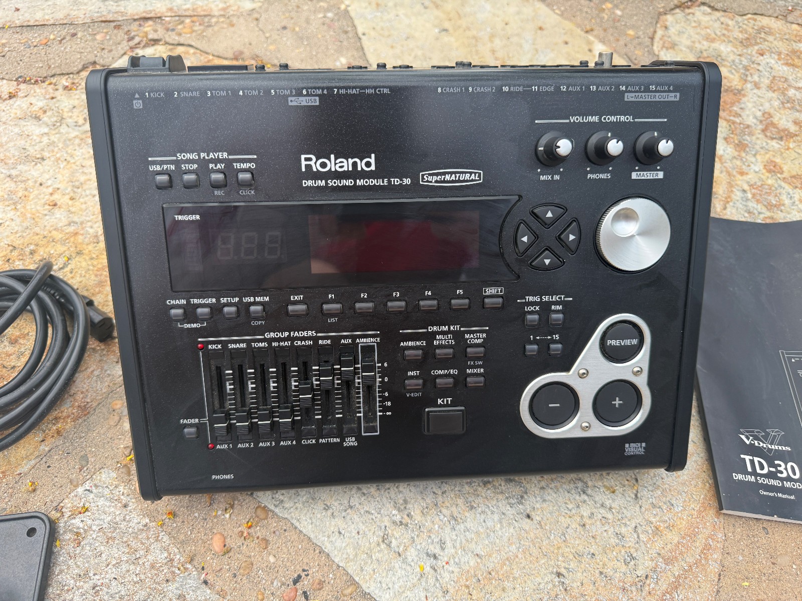 Roland Td-30 VDrum Module Brain td30 w/ MANUAL
