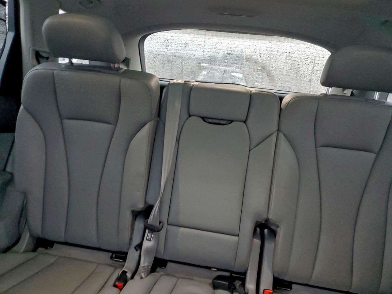 Q7 AUDI 2017 Glove Box 4939780