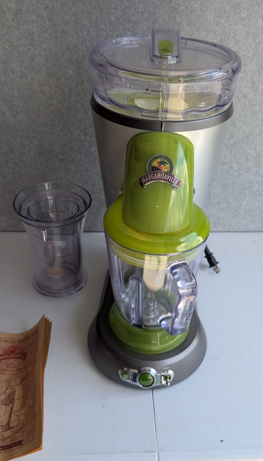 Margaritaville Bahamas Frozen Concoction Margarita Maker Blender 450W (DM0700)