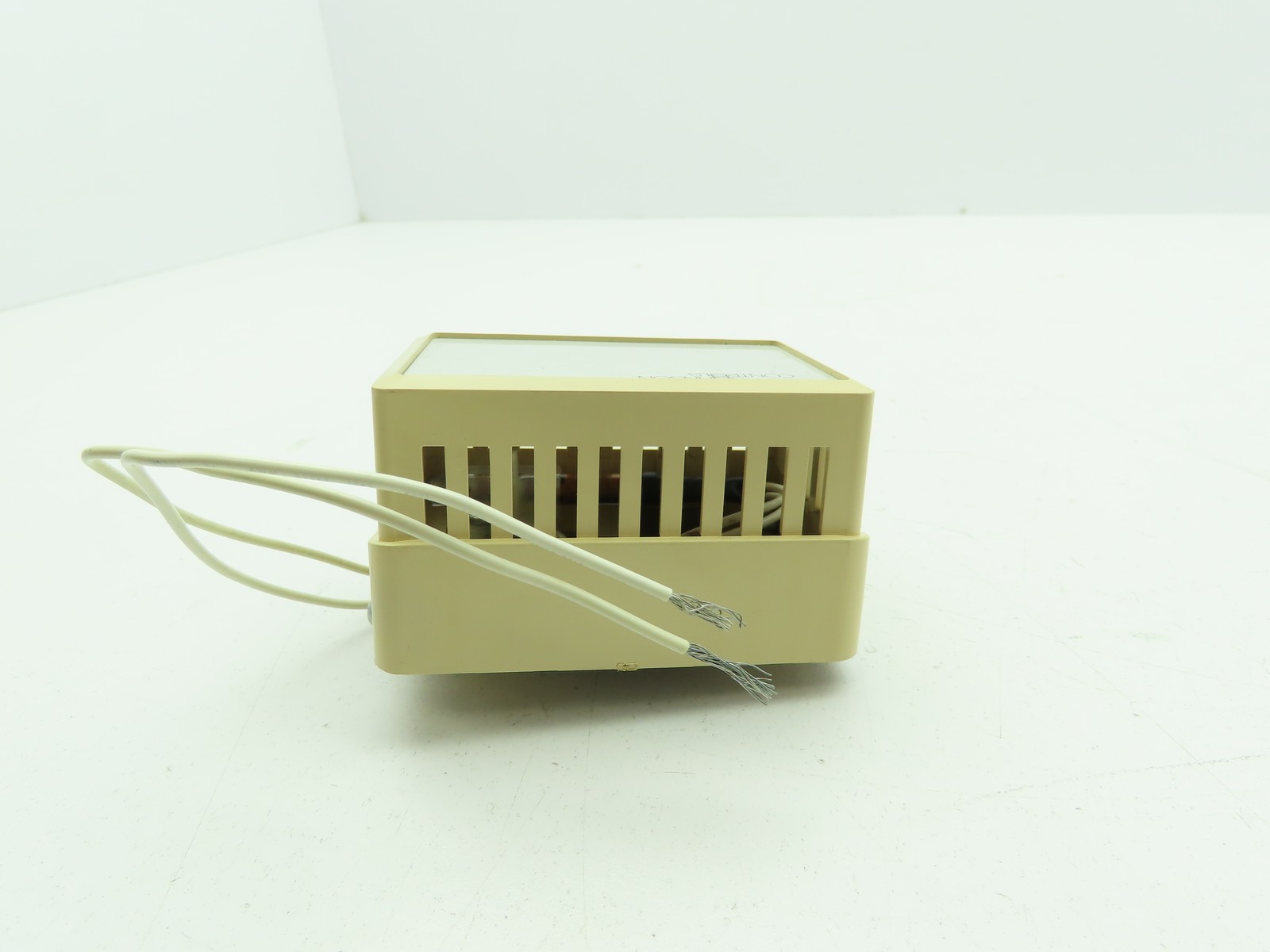 Johnson Controls TE1800-1101-8710 Room Temperature Sensing Element Sensor TE1800