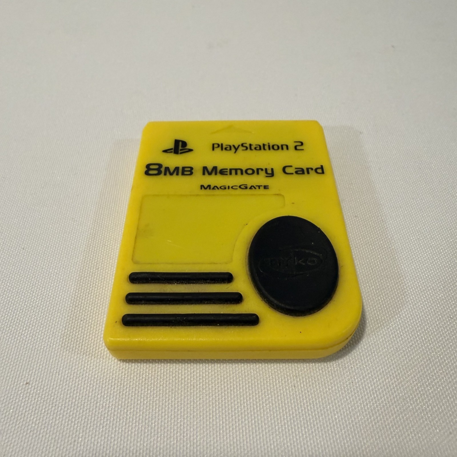 Sony PlayStation 2 8MB Nyko Yellow Memory Card PS2 Video Game Save Accessory
