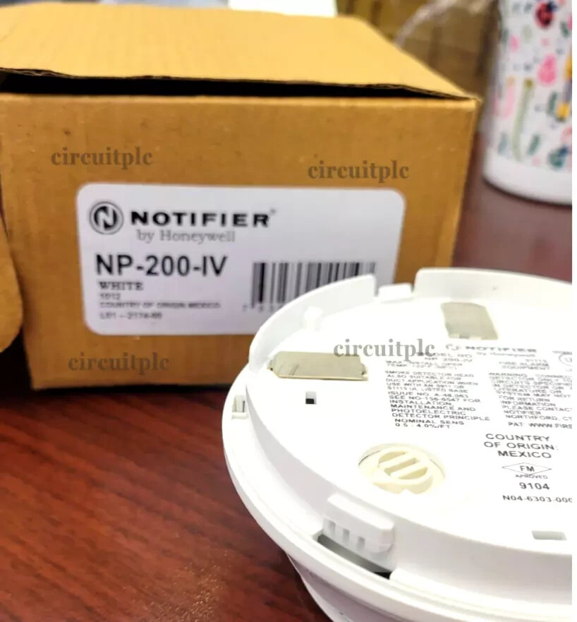 NOTIFIER NP-200-IV PHOTOELECTRIC SMOKE DETECTOR "WHITE"