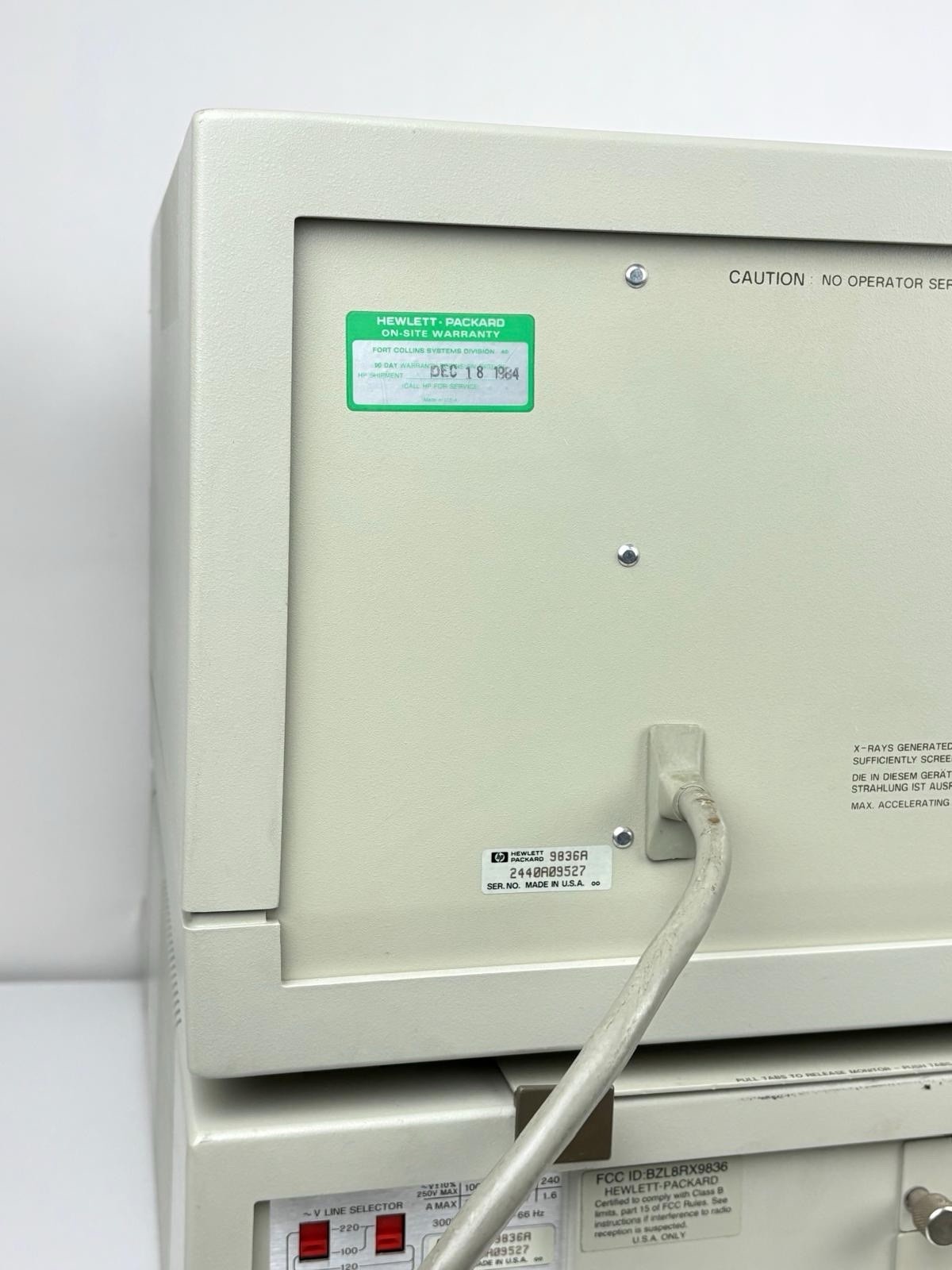 Vintage 1982 Hewlett Packard HP 9836A Computer Model 236
