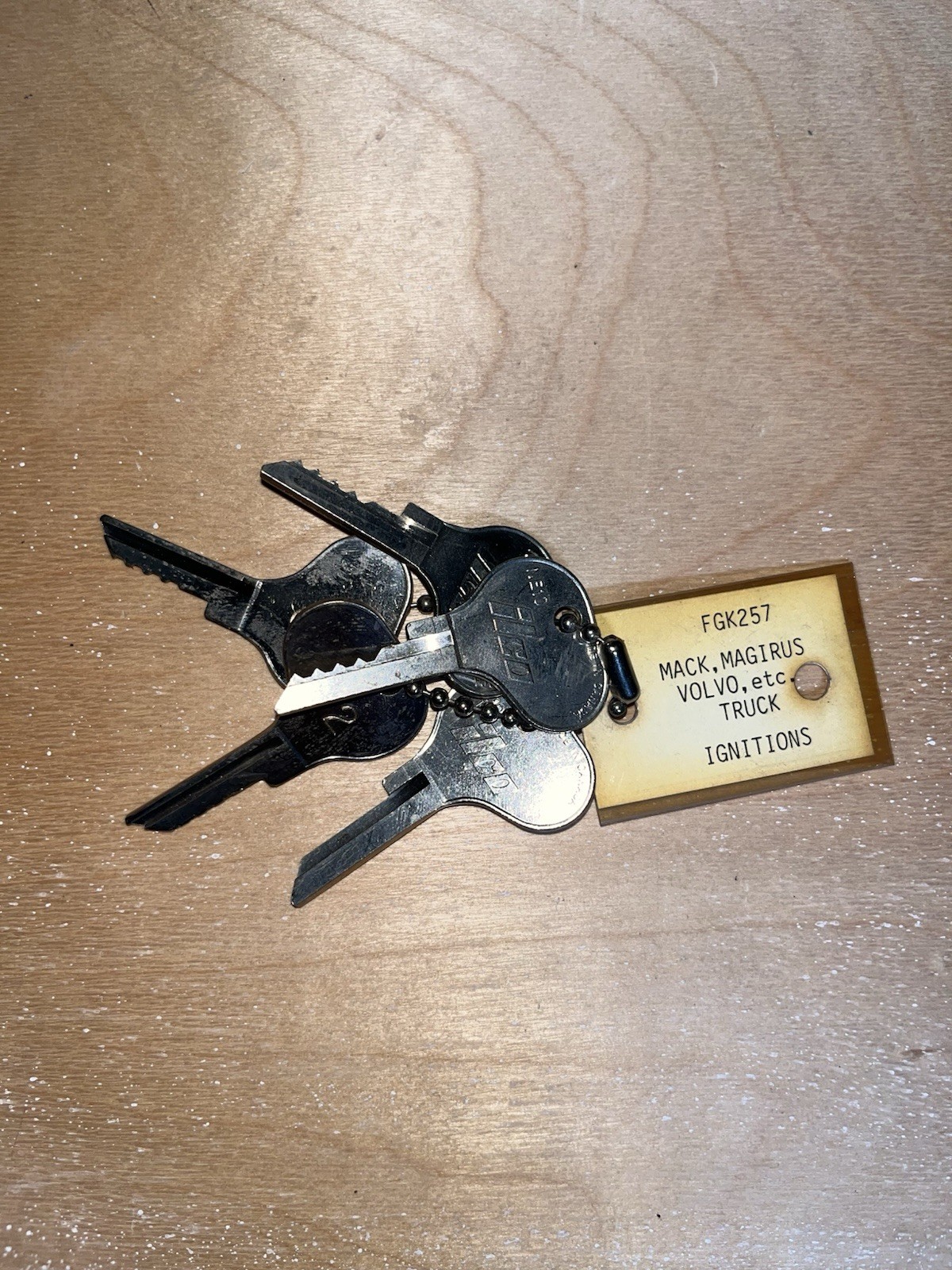 Volvo , Mac , Bosch Space And Depth Keys