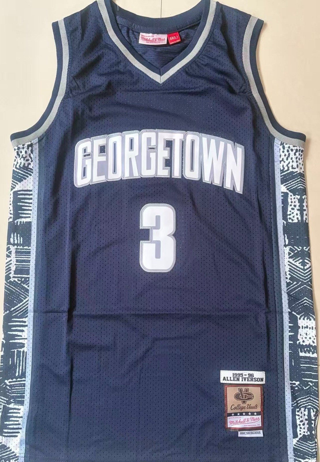 Allen Iverson Georgetown Hoyas 1995-96 Jersey - Size Adult Large