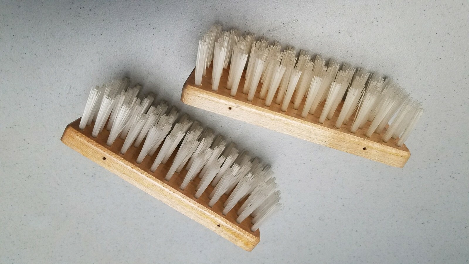 40-BRUSHES/VTG 1950s/WOOD/NYLON BRISTLE MED/SPOT CLEAN FABRIC,SCRUB,GARMENT CARE
