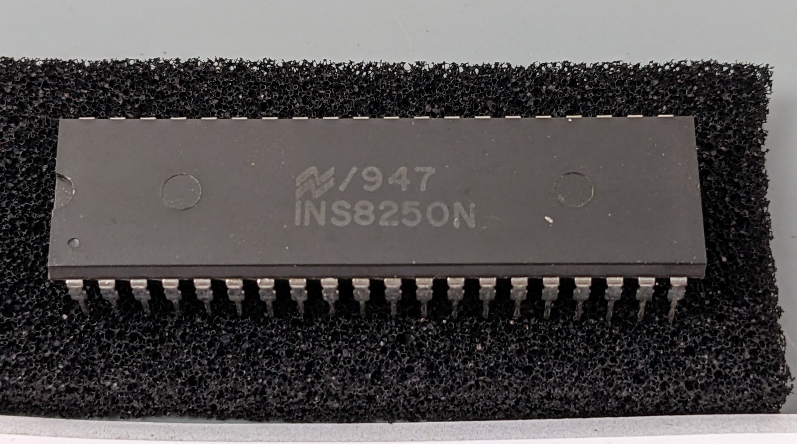 (4) INS8250N SERIAL USART ICs